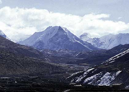 Star mountain of today; South Face of Lhotse