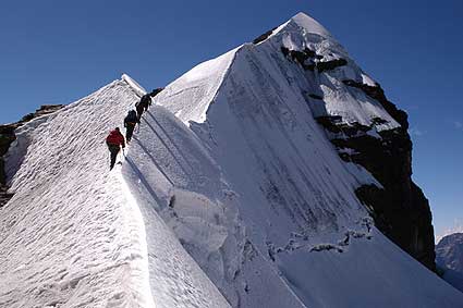 The Berg Adventures Team climbing Pequeno Alpamayo