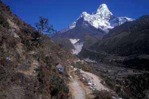 View of Ama Dablam and the trail leaving Pangboche