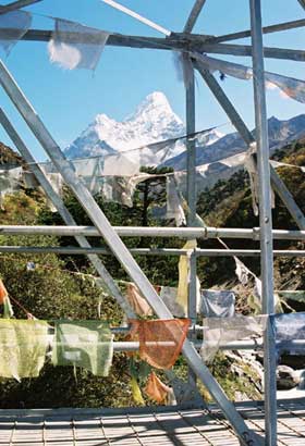The hike from Pangboche to Namche – the beautiful views of Ama Dablam