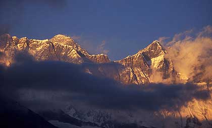 Views of Everest and Lhotse
