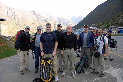 A few days ago – the entire team arrives in Lukla