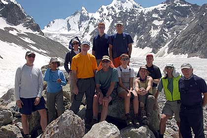 The BAI Elbrus team during our first hike