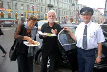 Wes & Lida enjoy sandwiches on fine china!