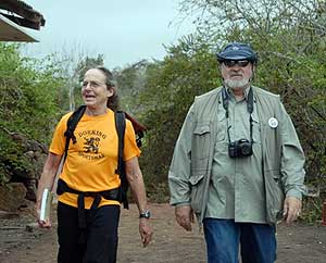 Dafna and Ruben leaving Darwin Research Station