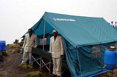 Berg Adventures dining tent where team members stayed dry while eating lunch