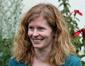 Stacey Overholt, from London, England
