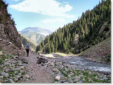 Trekking through the Tien-Shen Mountain Trails