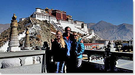 The final stop of our Berg Adventures expedition was Tibet, where we toured the city of Lhasa and visited some of the most famous sites such as the Potala Palace.