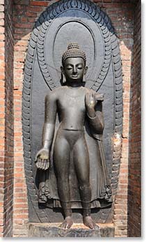 The statue of Dipanker Budda