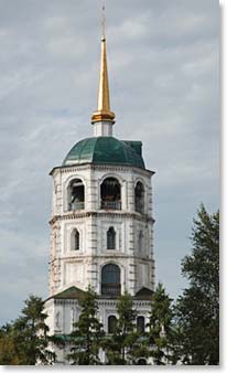 A church spire pierces the sky in Irkutsk.