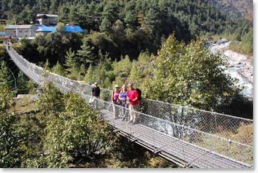 Crossing the Phakding bridge