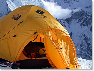 A cozy Berg Adventures tent