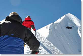 2007 Climbers on Pequeño Alpamayo