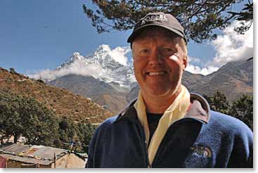Rick stands in awe as Ama Dablam stands behind him