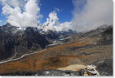 The  day we climbed above Pheriche for acclimatization we had fantastic views