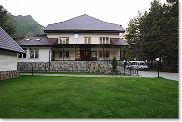 We finally arrive at our lodge in the mountains
