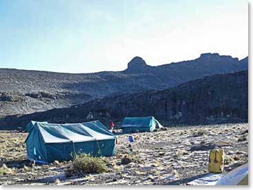 Early morning at Moir camp