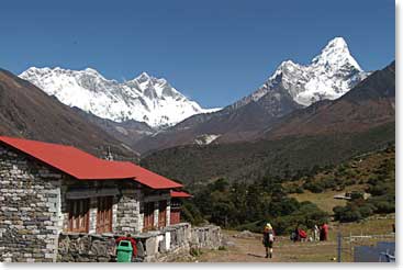 Mt. Everest (left) Ama Dablam (right) seen from Tengboche