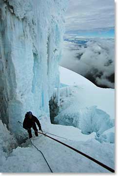 Peter using his ascender on the fixed line