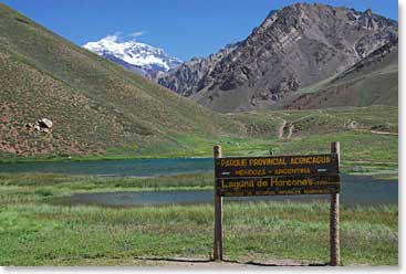 Sign marking the entrance to Aconcagua Provincial Park