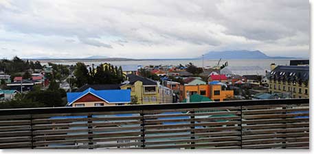 Like many towns surrounded by wild and imposing nature Puerto has brightly painted houses.