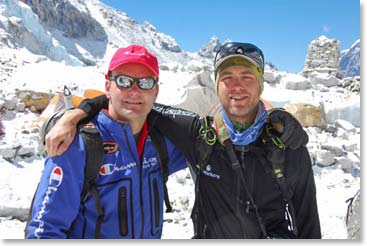 Stephen Regenold (right) says goodbye to Jamie before heading home today.