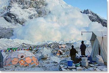 The following morning, a big one came from Nuptse. Base camp was ”dusted” by spindrift from this one.