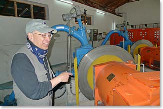 James gets a close-up look at the turbines at the Thame Hydro Station.