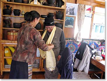 James receiving a kata from Ang Tshering at the lodge in Pangboche.