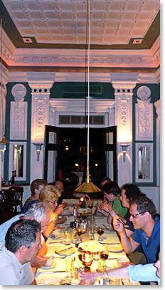 Let's have dinner.