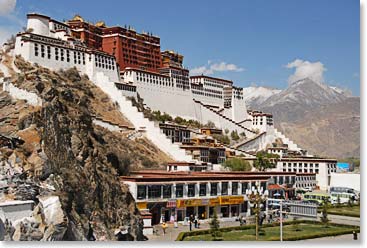 Looking up at the grandness of Potala Palace