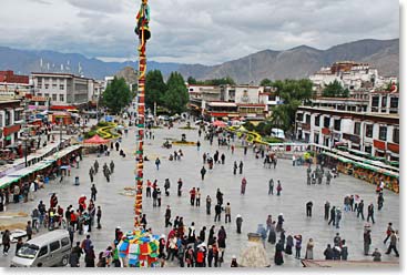 Jokhang Square from the rooftop of the temple
