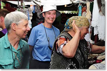 Linda and Paule enjoyed bargaining and laughing with the shopkeepers.