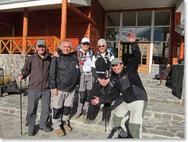 We set off from the Hotel about 9:00 am with our guide, Roberto Carlos