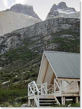 The Los Cuernos double-occupancy cabins