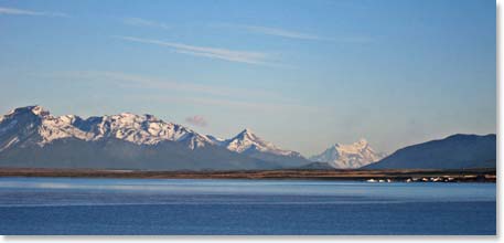 Seacoast and mountains, Puerto Notales is a beautiful place.