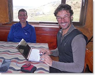 Helvecio working from Tambopaxi in his spare moments