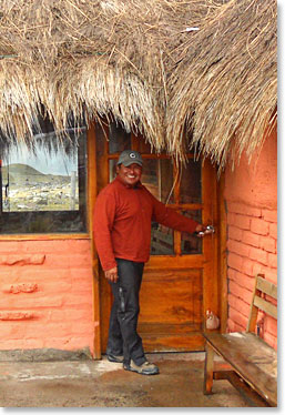Oswaldo welcoming our group to Tambopaxi Lodge