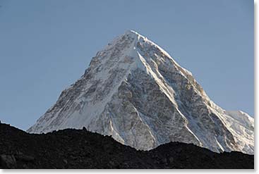 Pumori is over 7000 meters and rises just above our lodge in Gorak Shep