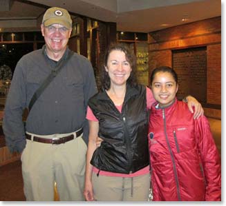 Bob, Jennie and Rupa bright-eyed and bushy tailed at about 4:00am