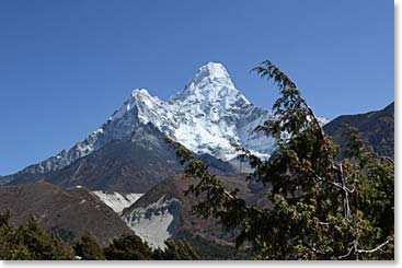 As we went to Lama Geshi's house in Upper Pangboche today we were struck with how beautiful Ama Dablam looks today.