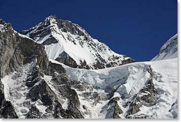 It was thrilling to see Changtse,  the north summit of Everest, over the Lho La on the Tibet side of the mountain, not that far from us at all.