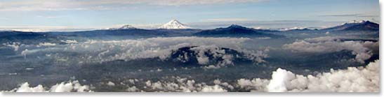 Landing in Quito – incredible views of the Avenue of Volcanoes