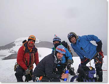 We made it! Yuki, Ana, Andrew and Joaquin on the summit.