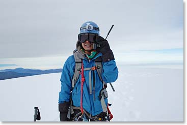 Yuki talks to Wally Berg via satellite phone and describes his journey to the top.