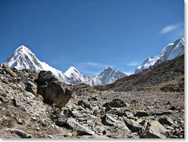 The view walking into Gorak Shep.  The peak on the left is 7, 100 meter high Pumori.