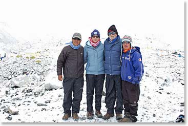 Min, Joanne, Dave and Jaythai arrived to a very snowy scene at Base Camp.