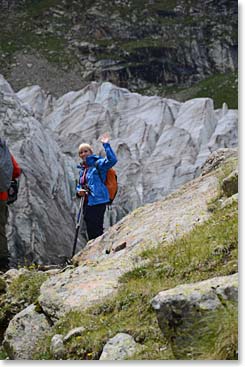 Karen had a great day. She had told us earlier that she had never seen a glacier before in her life, what an amazing way to see her first glacier.