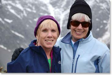 Sisters on top of Cheget